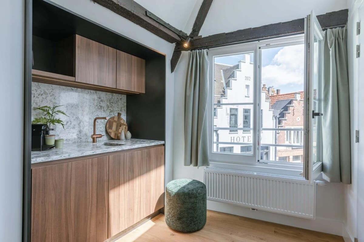 Huswell - Urban Getaway In The Heart Of Antwerp Apartment Bagian luar foto